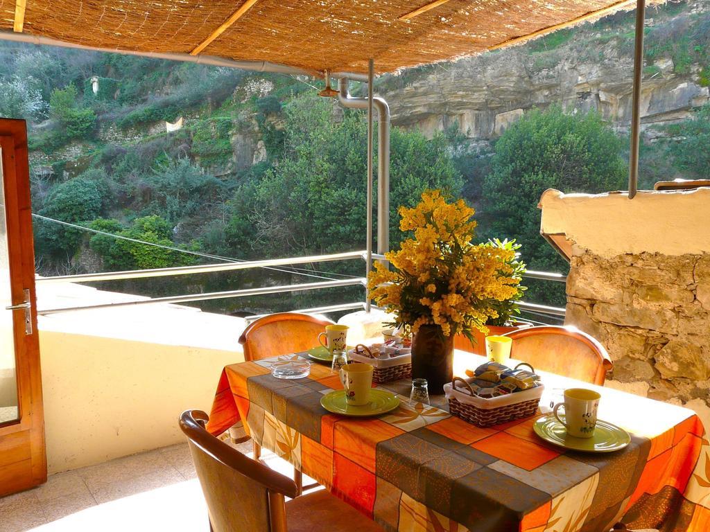 Il Ruscello Apartment Dolceacqua Ruang foto
